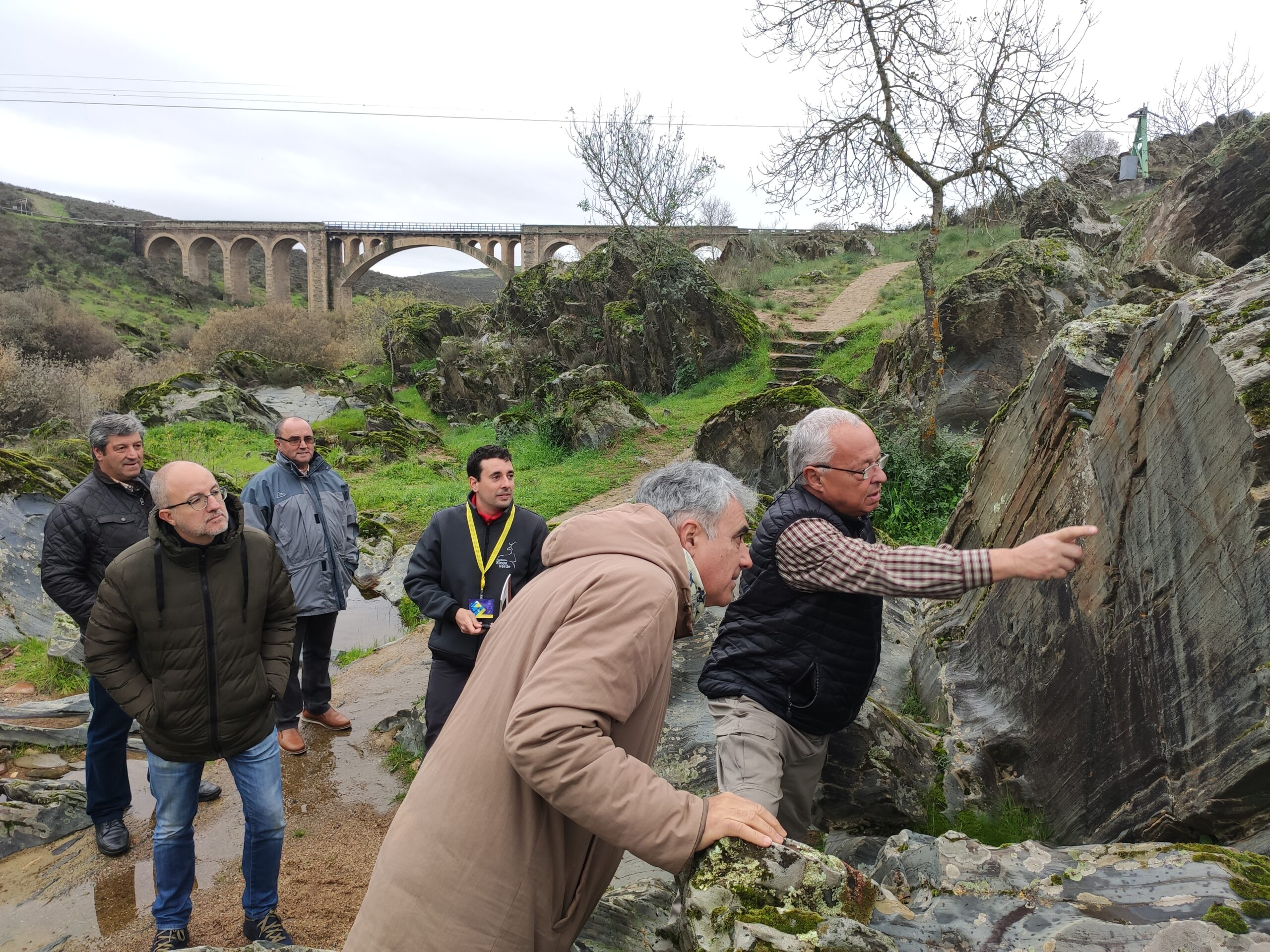 Gonzalo Santonja, una jornada de trabajo en Siega Verde