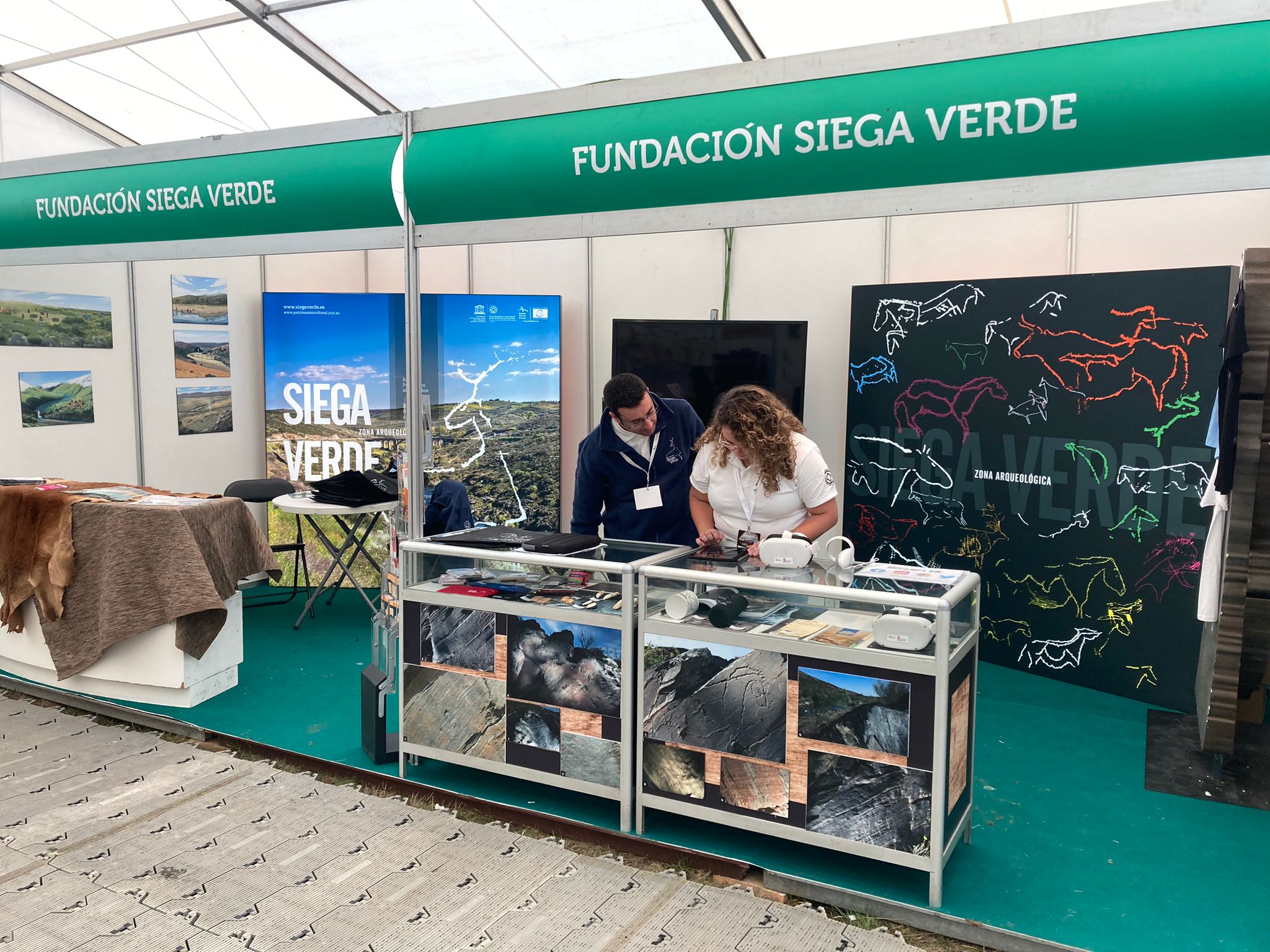 Turoperadores de América y Europa se interesan en Naturcyl por Siega Verde como destino natural y cultural