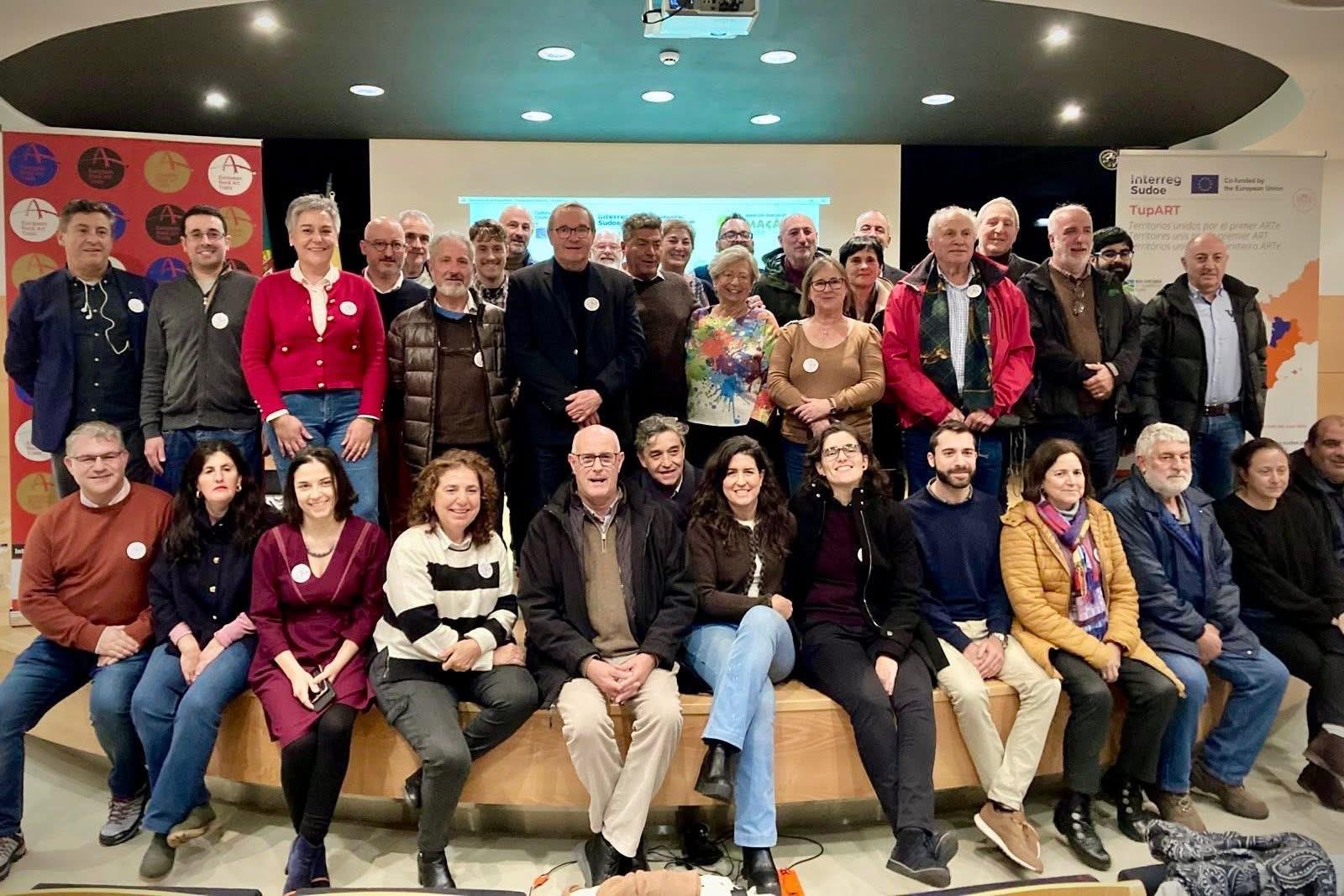 La Fundación Siega Verde ha participado  en el II workshop del Proyecto INTERREG Sudoe TupART (territorios unidos por el primer arte) y en  la Asamblea General del Itinerario cultural “Caminos de Arte Rupestre Prehistórico”, celebrados en la ciudad portuguesa de Mação